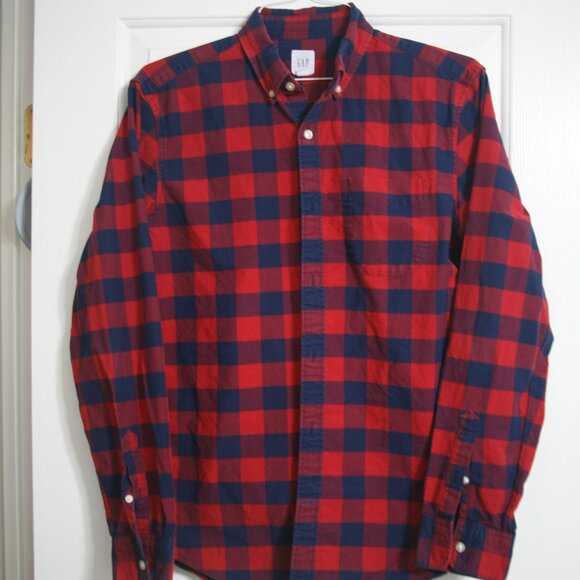 Gap Men's Buttondown Shirt, Size M, Red/Blue - Picture 1 of 3